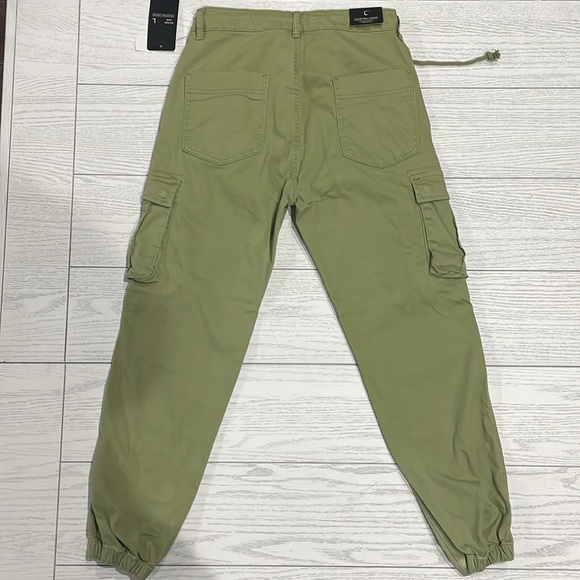 Solid Cargo Jogger - Picture 3 of 6